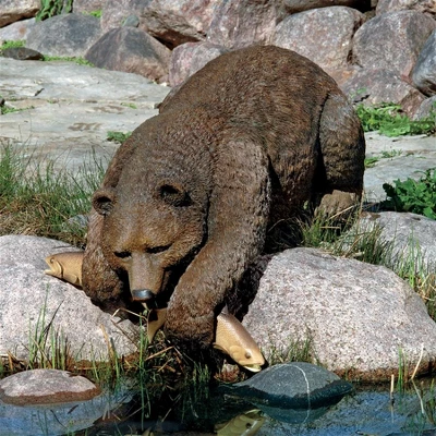 Design Toscano Catch Of The Day Grand Bear Sculpture 9 Design Toscano Catch Of The Day Grand Bear Sculpture - Image 7