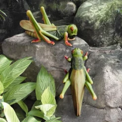 Design Toscano Ricochet The Grasshopper Statue - Multicolored 11 Design Toscano Ricochet The Grasshopper Statue - Multicolored -Design Toscano GUEST 4284d62f 5913 4cbf beec 4bd0dfc3ad0f