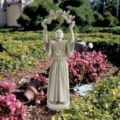 Design Toscano St. Francis's Doves Of Peace Garden Statue - Off-White
