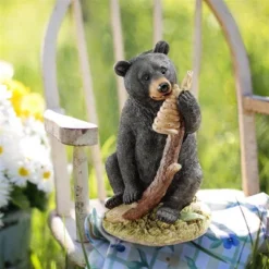 Design Toscano Honey, The Curious Black Bear Cub Statue